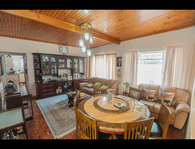 4 BEDROOM HOUSE FOR SALE IN MALABAR